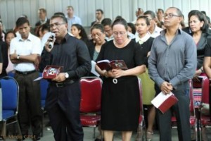 Velorio PG 300x200 Sovereign bodies present at the funeral, pay tribute to the late “La Sama”