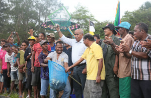 IMG 7031e 300x195 Ministru Agrikultura no Peskas halo insepsaun kona ba programa diversifikasaun ekonómika 