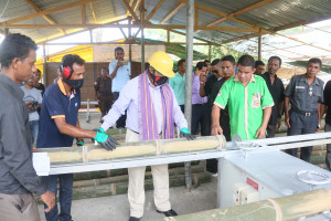 centro processamento 300x200 Ministro da Agricultura e Pescas em trabalho no Município de Liquiçá