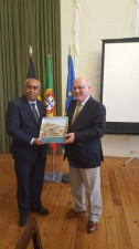 MECAE reuniaoCapoulasPortugal PG 126x225 Ministro de Estado para os Assuntos Económicos visita Portugal 