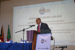 IMG 7740 300x200 IDN promotes debate on Strategy and honors Xanana Gusmão within the academic week of the institute