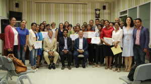 70 formandos do curso de língua portuguesa recebem os certificados 1 300x168 70 jornalistas recebem certificados de formação de língua portuguesa