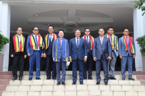  Vice Primeiro Ministro Kalbuadi Lay Reforça Relações de Cooperação durante Visita Oficial ao Camboja