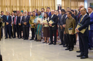 Em encontro com membros do corpo diplomático, Primeiro Ministro apela à promoção da compreensão entre as nações e à paz