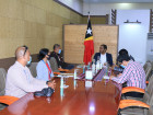 Ministru Prezidénsia Konsellu Ministrus hala’o sorumutuk ho Diretór empreza Santos nian iha Timor-Leste
