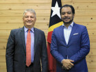 Ministro da Presidência do Conselho de Ministros reúne com Embaixador do Brasil