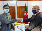 Timor-Leste received today 12 thousand doses of vaccines offered by Portugal 