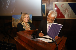 19 300x200 Prime Minister Xanana Gusmão Launches Blue Economy Photo Book in New York