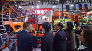 464775030 122199677438033433 627163289198062794 n 300x168 Minister of State Administration attends the Opening of the International Agricultural Machines Exhibition in China 