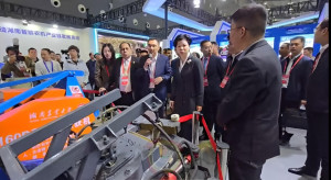 464777530 122199676982033433 4069312007206045236 n 300x164 Minister of State Administration attends the Opening of the International Agricultural Machines Exhibition in China 