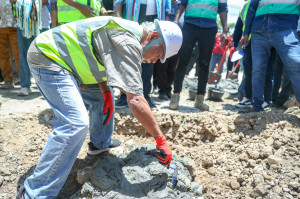 Prime Minister launches road rehabilitation, water supply reinforcement and inaugurates desalination system in Lautém 572886365 704063366083328 9023460876319533372 n 300x199 Prime Minister launches road rehabilitation, water supply reinforcement and inaugurates desalination system in Lautém