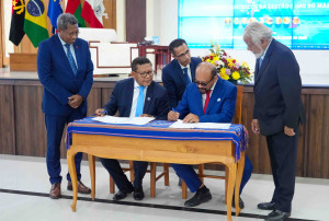 587277092 723172047505793 1645941603998559171 n 300x202 Prime Minister Opens V Seminar of the CPLP Sea Forum on Legal Challenges in the Management and Use of the Sea