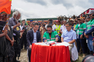 622394810 768884612934536 2012090192241630834 n 300x200 Government launches rehabilitation projects for the Gleno–Letefoho road and the Gleno urban road