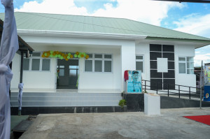 624537894 772934079196256 8044937937847307465 n 300x199 Prime Minister inaugurates Dr Daniel John Murphy’s tuberculosis treatment building in Dili