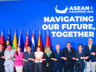 ver mais: Vice-Ministro do Comércio e Indústria participa na 49.ª Reunião da Força-Tarefa de Alto Nível para a Integração Económica da ASEAN Vice-Ministro do Comércio e Indústria participa na 49.ª Reunião da Força-Tarefa de Alto Nível para a Integração Económica da ASEAN