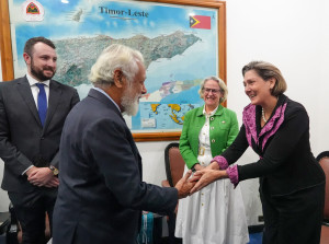 671869372 833376059818724 4779699211300342989 n 300x223 Primeiru Ministru simu enviada Austrália ba Greater Sunrise hodi akompaña progresu negosiasaun bilaterál