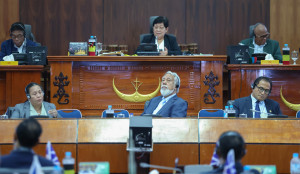 709844549 867657886390541 1134189664912448345 n 300x174 Government and the National Parliament begin discussions on the proposed amendment to the 2026 GSB, which includes measures to mitigate the impact of the international crisis